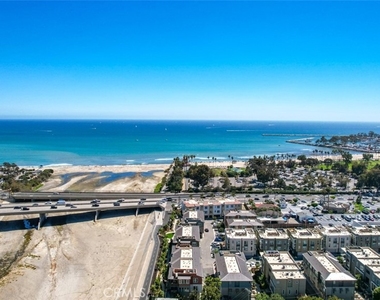 1207 Doheny Way - Photo Thumbnail 50