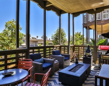 1207 Doheny Way - Photo Thumbnail 21