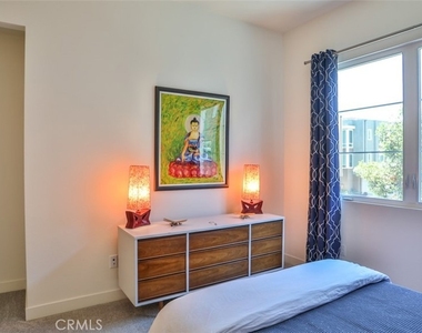 1207 Doheny Way - Photo Thumbnail 29