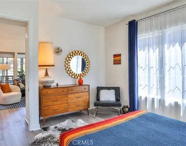 1207 Doheny Way - Photo Thumbnail 24