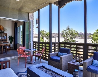 1207 Doheny Way - Photo Thumbnail 19