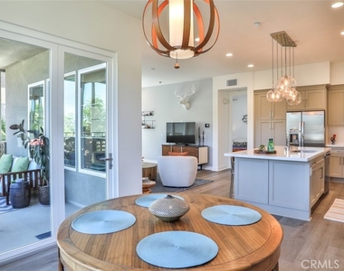 1207 Doheny Way - Photo Thumbnail 17