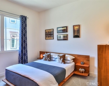 1207 Doheny Way - Photo Thumbnail 28
