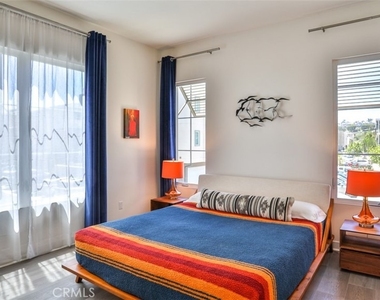 1207 Doheny Way - Photo Thumbnail 22