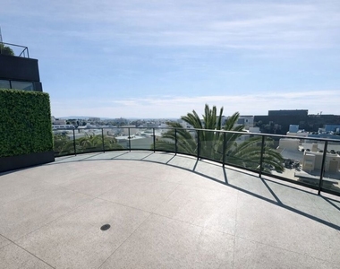 700 Broadway - Photo Thumbnail 7