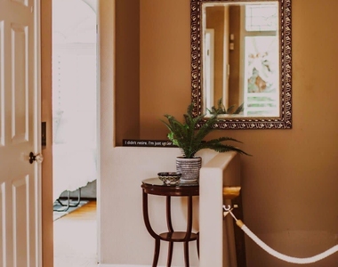2110 Locust St - Photo Thumbnail 1