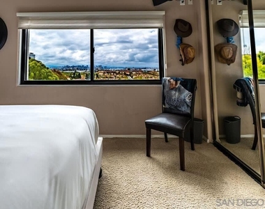 2110 Locust St - Photo Thumbnail 5