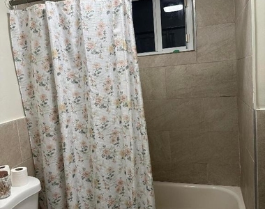 225 Nw 125th Street - Photo Thumbnail 5