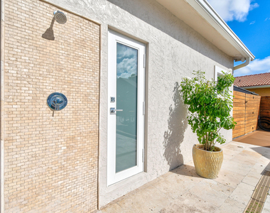 7101 W Lake Drive - Photo Thumbnail 46