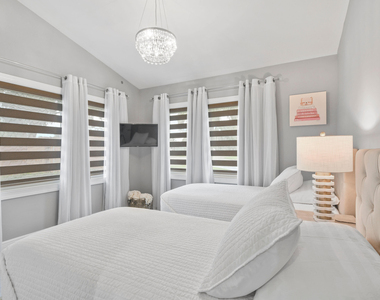 7101 W Lake Drive - Photo Thumbnail 20