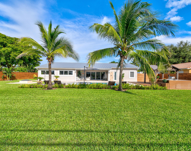 7101 W Lake Drive - Photo Thumbnail 48