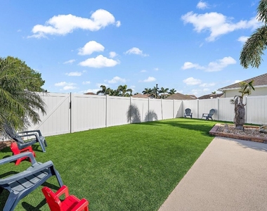 10352 Sw Westlawn Boulevard - Photo Thumbnail 22