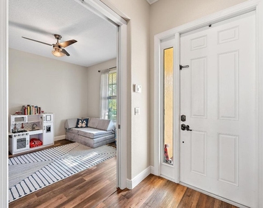 10352 Sw Westlawn Boulevard - Photo Thumbnail 3