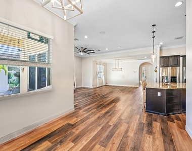 10352 Sw Westlawn Boulevard - Photo Thumbnail 17
