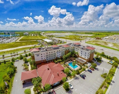 10352 Sw Westlawn Boulevard - Photo Thumbnail 47