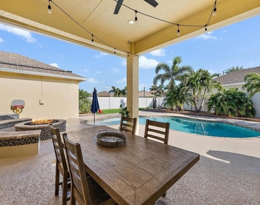 10352 Sw Westlawn Boulevard - Photo Thumbnail 2