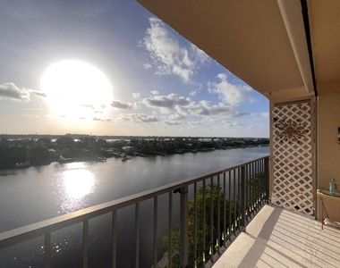 3581 S Ocean Boulevard - Photo Thumbnail 16