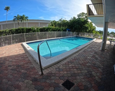 3581 S Ocean Boulevard - Photo Thumbnail 2