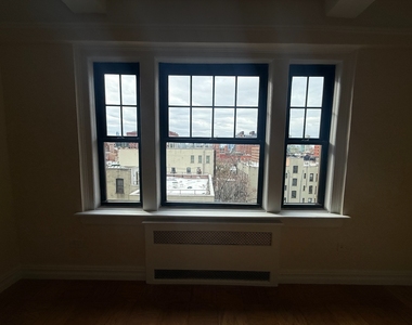 The Gansevoort - Luxury Studio - Photo Thumbnail 1