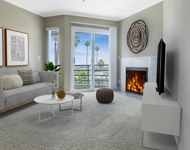 1710 N Fuller Ave - Photo Thumbnail 16