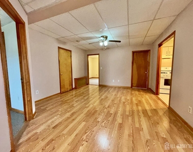 54 Loring Avenue - Photo Thumbnail 7