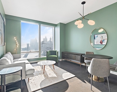 252 South Street - Photo Thumbnail 1