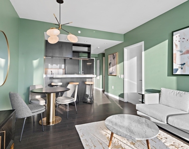 252 South Street - Photo Thumbnail 2
