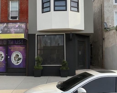 1313 N 52nd Street - Photo Thumbnail 7
