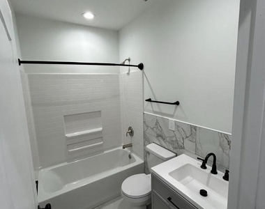 1313 N 52nd Street - Photo Thumbnail 2