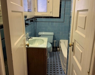 1720 Spruce Street - Photo Thumbnail 8
