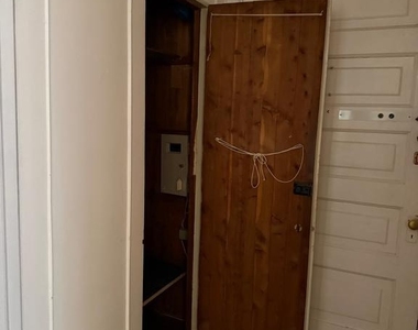 1720 Spruce Street - Photo Thumbnail 11