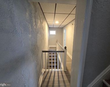 814 Upland Street - Photo Thumbnail 9