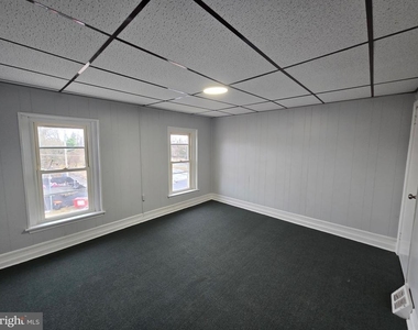 814 Upland Street - Photo Thumbnail 7
