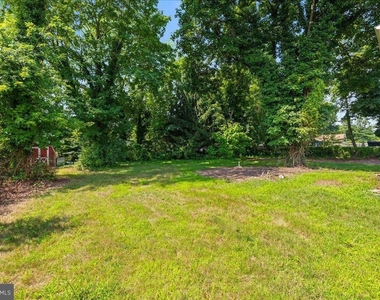 404 Franklin Road - Photo Thumbnail 3