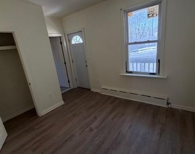 231 3rd Street - Photo Thumbnail 8