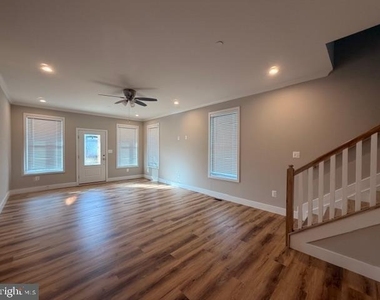 4008 4th Street - Photo Thumbnail 2