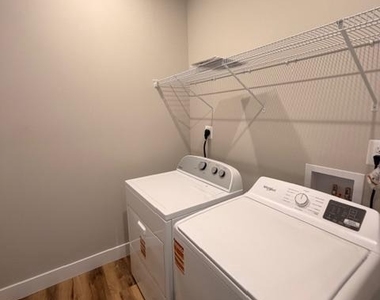4008 4th Street - Photo Thumbnail 18