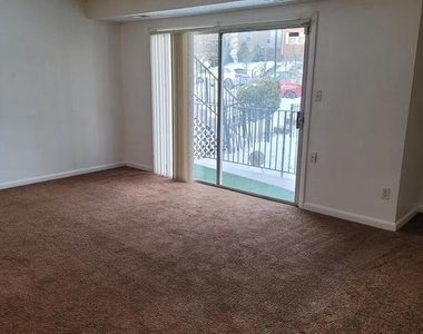 625 A Chesapeake Street Se - Photo Thumbnail 2