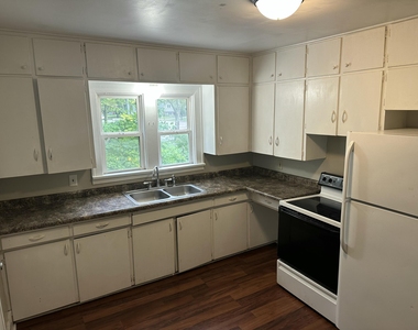 3427 W Michigan Avenue - Photo Thumbnail 2