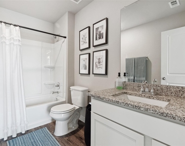 523 Powell Dr - Photo Thumbnail 17