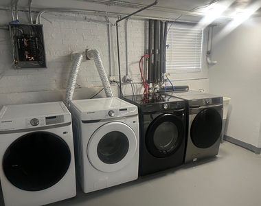 6522 N Spaulding Avenue - Photo Thumbnail 19