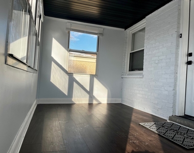 6522 N Spaulding Avenue - Photo Thumbnail 15