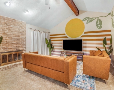 2539 Jester Lane - Photo Thumbnail 1