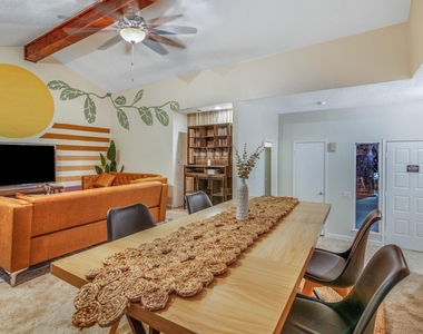 2539 Jester Lane - Photo Thumbnail 2