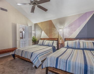2539 Jester Lane - Photo Thumbnail 15