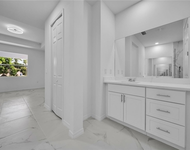3413 28th Street Sw - Photo Thumbnail 11