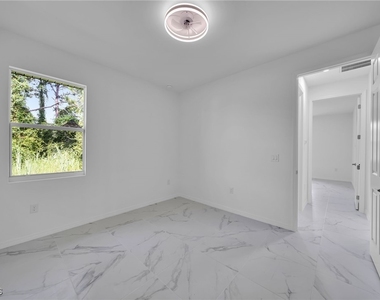 3413 28th Street Sw - Photo Thumbnail 14