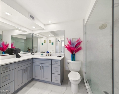 25870 Hickory Boulevard - Photo Thumbnail 16