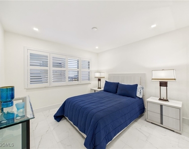 25870 Hickory Boulevard - Photo Thumbnail 10