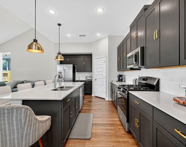 24607 Carleton Lake Lane - Photo Thumbnail 6